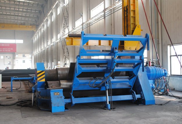 60*4200數(shù)控四輥卷板機(jī)